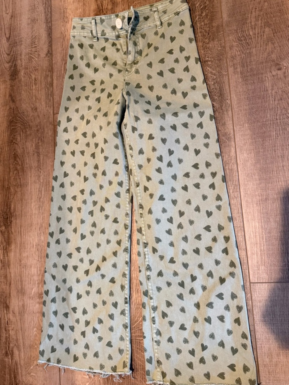 Zara Heart Print Wide Leg Jeans - Olive Hearts on Light Denim, size 10